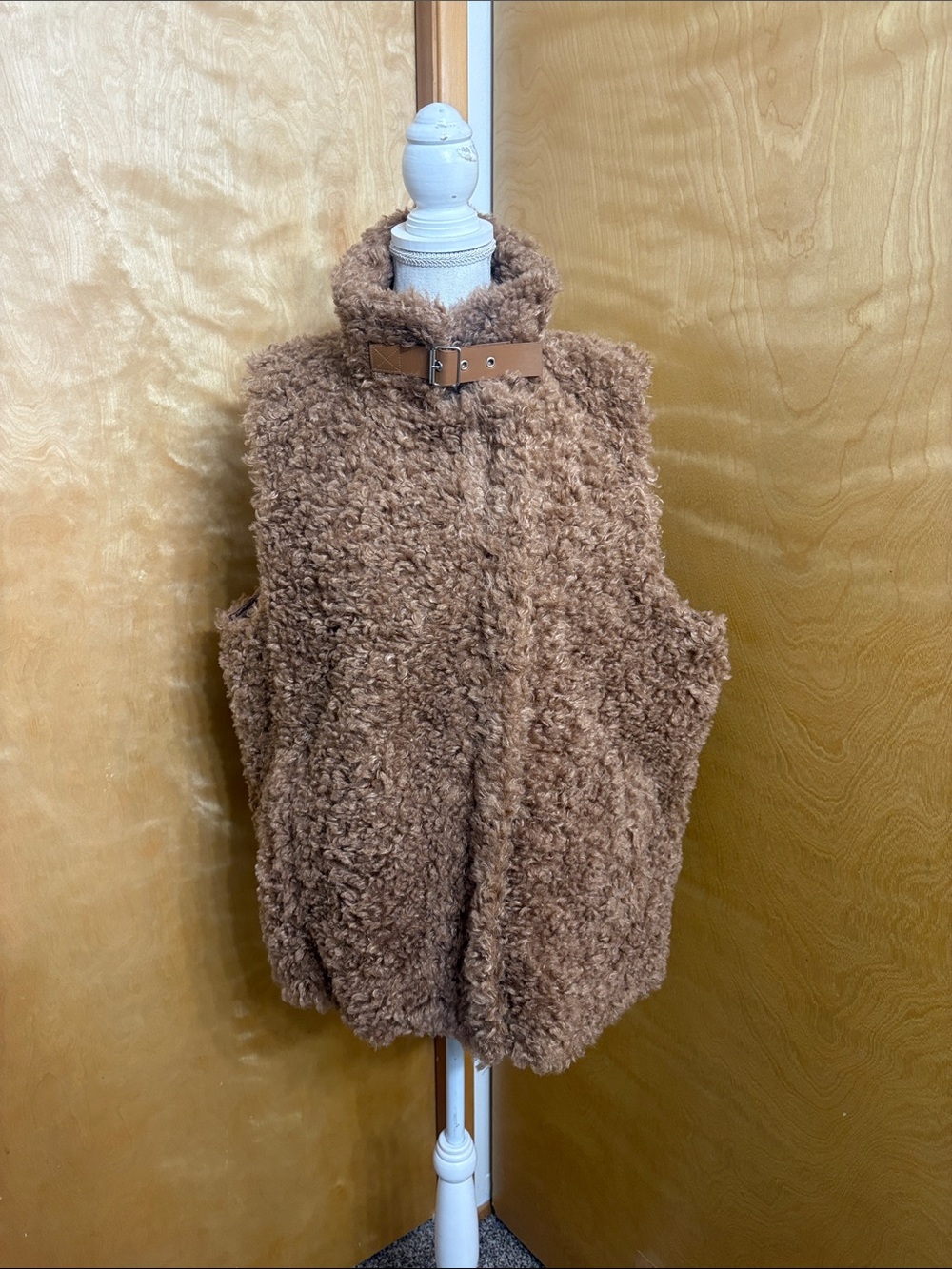 NWT I.N.C. International Concepts Cottage Core Baked Clay Faux Fur Vest Size XL